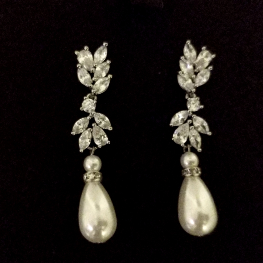 Stunning Rhinestone + faux Pearl 4" drop Earrings Special Occasion